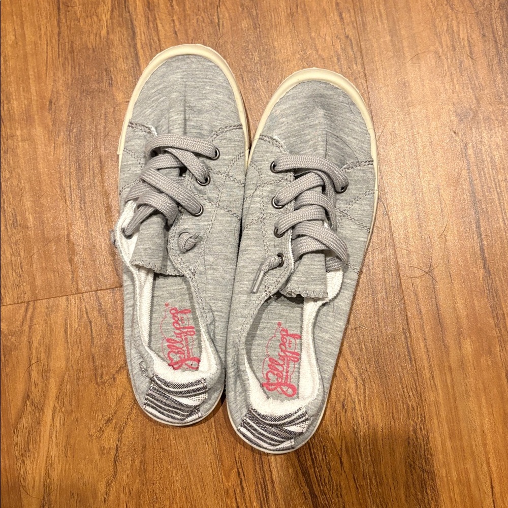 Women’s size8.5 Jellypop Gray Slip-On Shoes